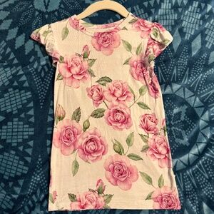 Posh Peanut Rose floral top